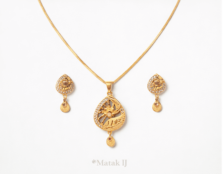 Matak IJ || Royal Radiance Gold Pendant Necklace Set with Elegant Earrings (Free) 17507-3