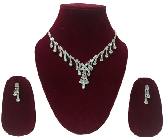 Matak IJ || Luxury Crystal Drop Necklace Set with Earrings (Free) 17490