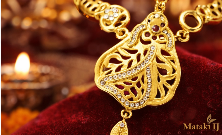 Matak IJ || Traditional Gold Pendant Necklace Set with Earrings (Free) 17596